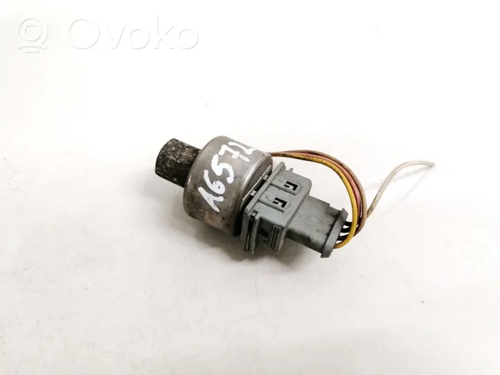 Peugeot 406 Druckschalter Drucksensor Klimaanlage 283003