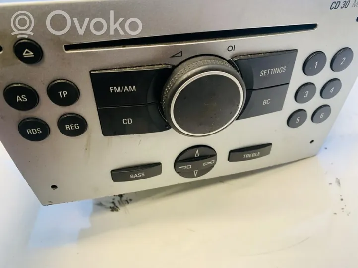 Opel Corsa C Radio/CD/DVD/GPS-pääyksikkö 