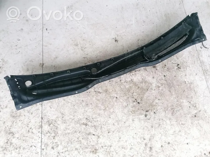 Audi A6 S6 C4 4A Wiper trim 