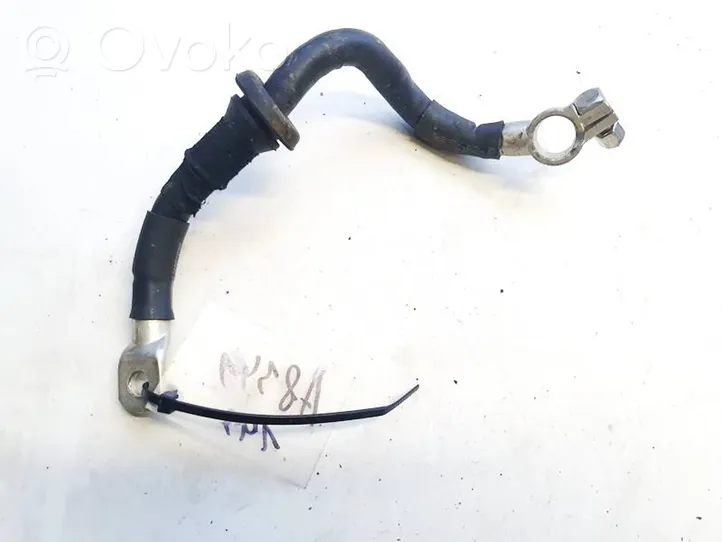 Audi Q7 4L Câble de batterie positif 4l0971235