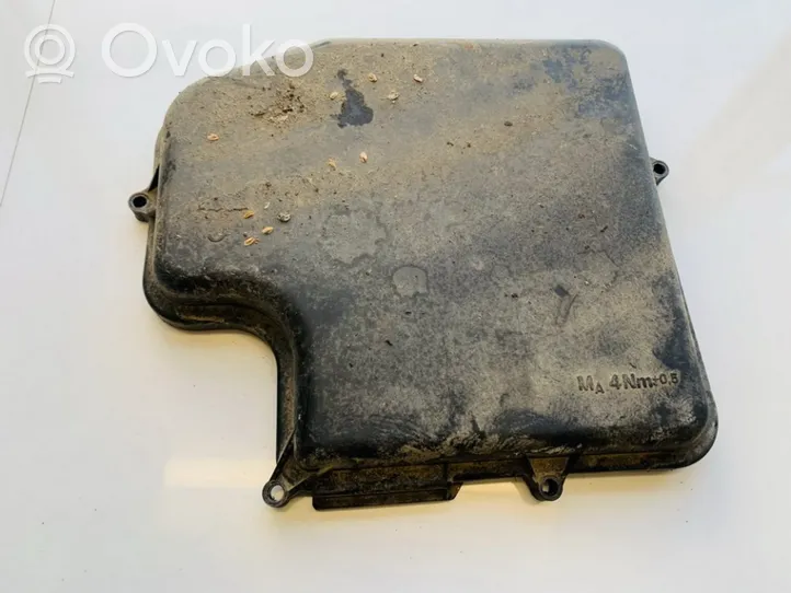 Volkswagen PASSAT B5 Fuse box cover 8d1907613a