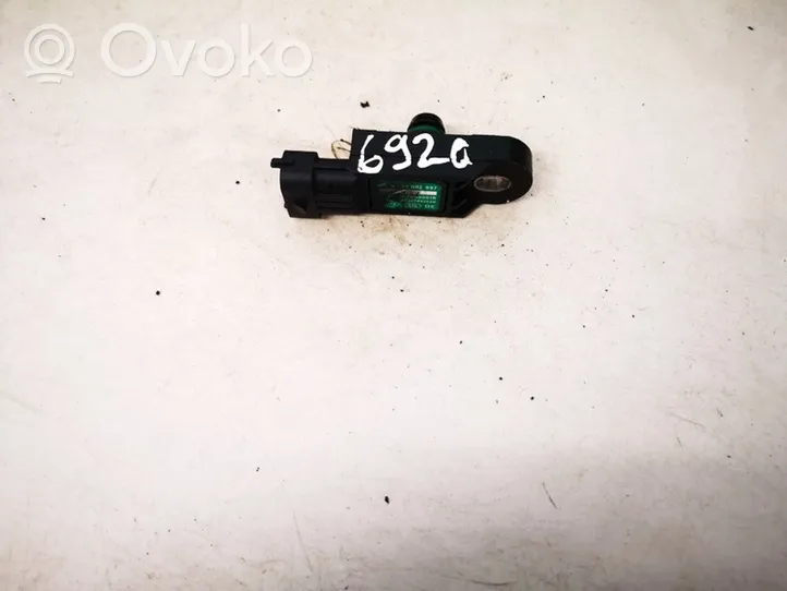 Renault Megane III Air pressure sensor 0281002997