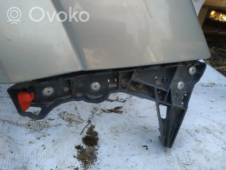 Opel Astra H Front bumper mounting bracket 