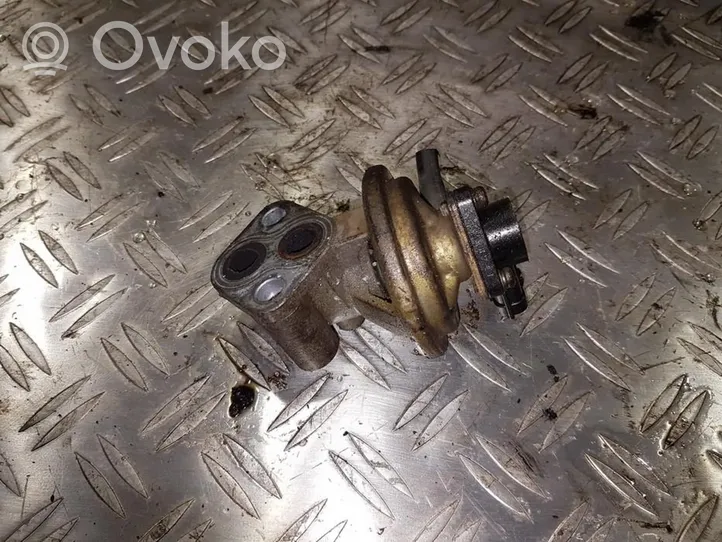 Mazda 323 F Soupape vanne EGR K5T710