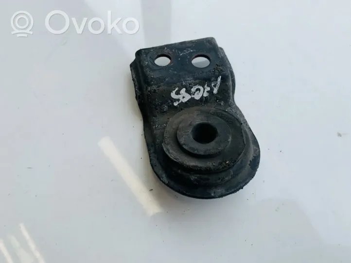 Volvo S40, V40 Fixation de radiateur 