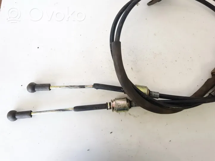 Volvo S40, V40 Gear shift cable linkage 