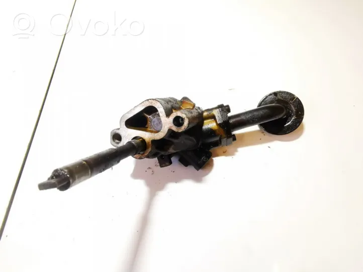 Volkswagen Golf III Oil pump 026115153a