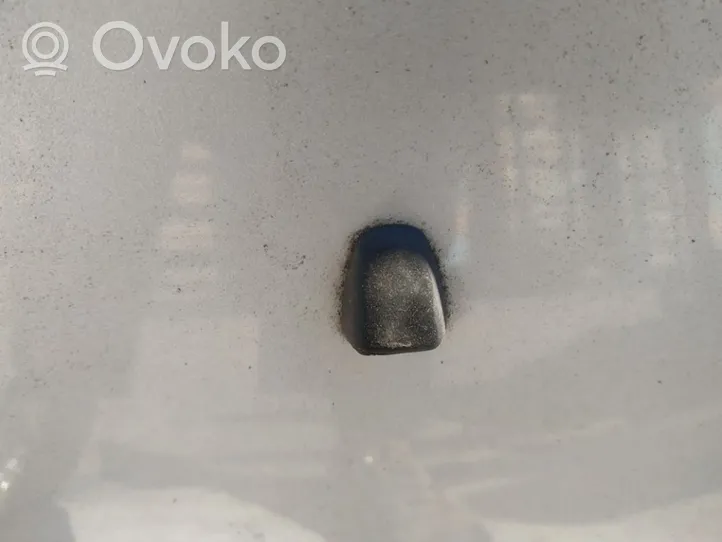Volvo V50 Dysza spryskiwacza szyby przedniej / czołowej 