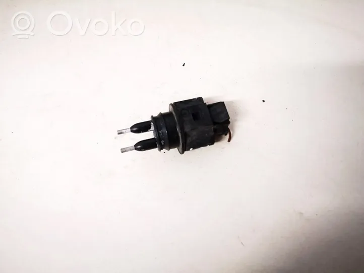 Volkswagen PASSAT B5 Sensor 7m0973202