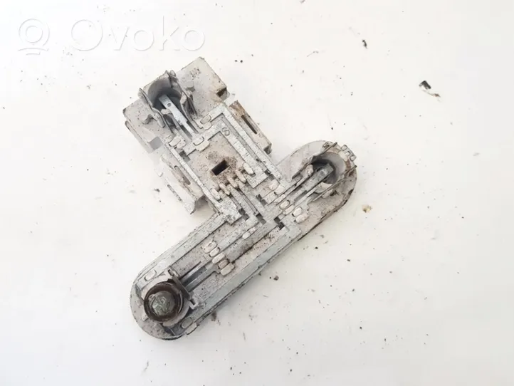 Alfa Romeo 155 Porte ampoule de feu arrière 29572101