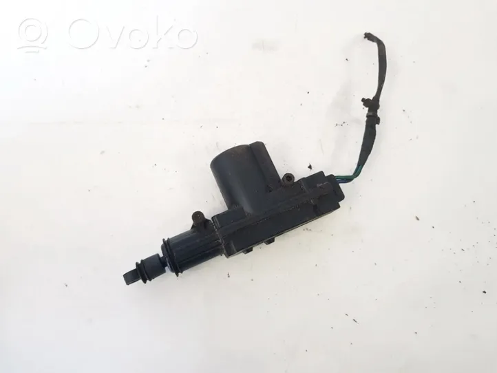 Volvo S40, V40 Motor de bloqueo de puertas 932037992