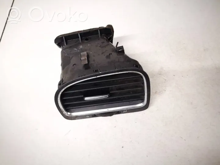 Volkswagen Golf VI Griglia di ventilazione centrale cruscotto 5k0819709