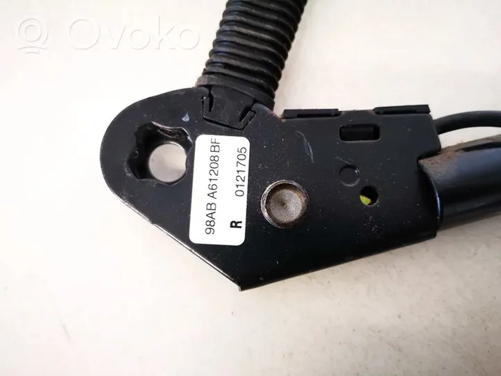 Ford Focus Klamra przedniego pasa bezpieczeństwa 98aba61208bf