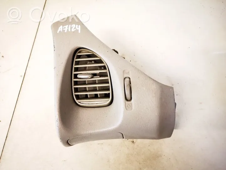 Nissan Almera Tino Dash center air vent grill 68210bu200