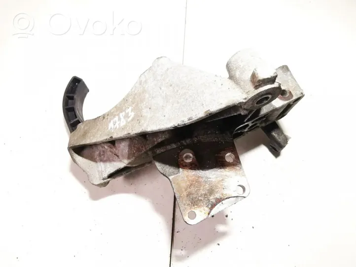 Fiat Stilo Engine mounting bracket 55186282