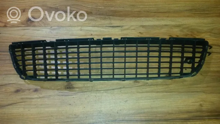 Opel Vectra C Front bumper lower grill Nenustatyta