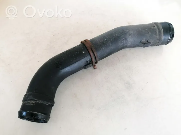 Volkswagen Polo IV 9N3 Tube d'admission de tuyau de refroidisseur intermédiaire 6q0145770