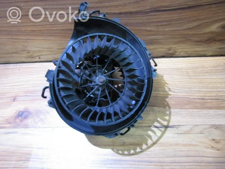 Renault Kangoo I Heater fan/blower 9174550027