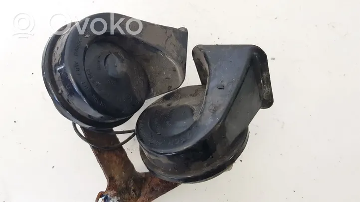 Citroen C4 I Horn signal e9703881157