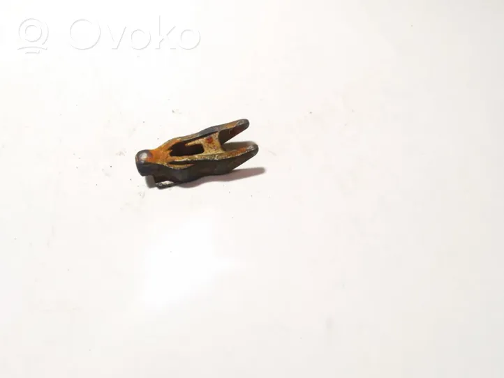 Opel Grandland X Fuel Injector clamp holder 