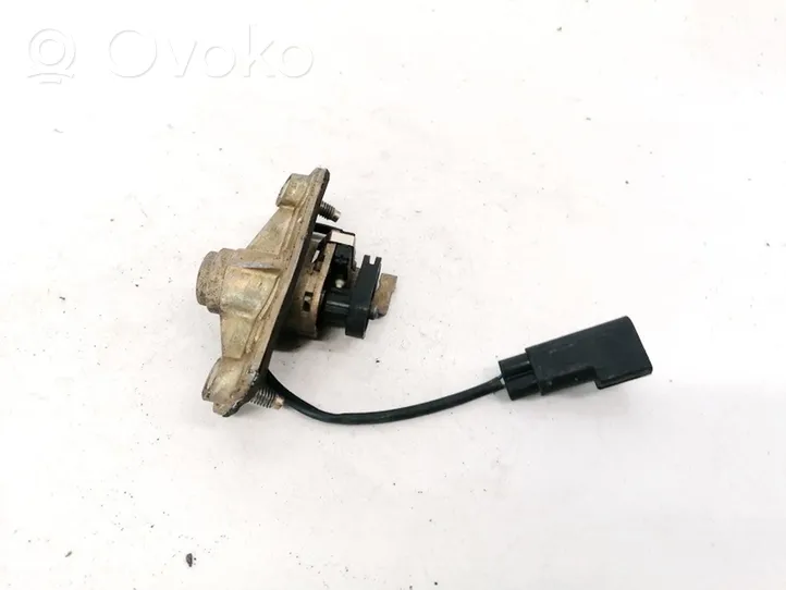 Ford Mondeo Mk III Serrure de hayon ur202803a