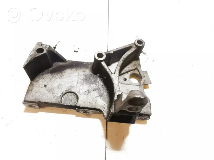 Renault Clio III Support, suspension du moteur 8200101196