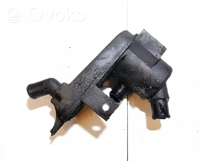 Ford Focus Sfiato/tubo di sfiato/tubo flessibile XS4Q6A785AB