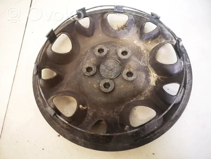 Volkswagen Golf IV R13 wheel hub/cap/trim 