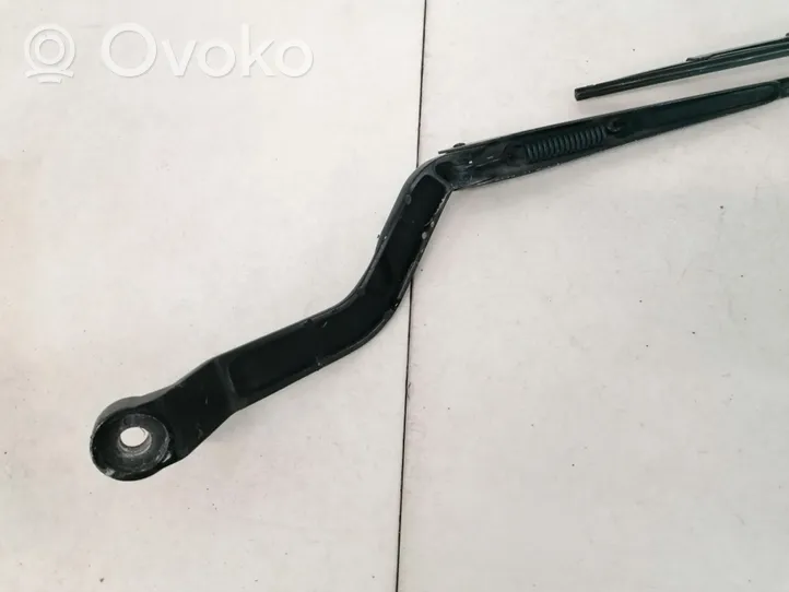 Toyota Aygo AB10 Ramię wycieraczki szyby przedniej / czołowej 28881bn001