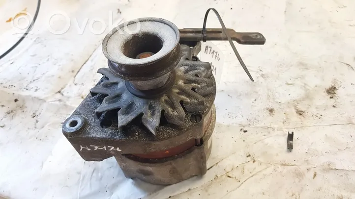 Audi 80 90 B3 Alternator 049903025