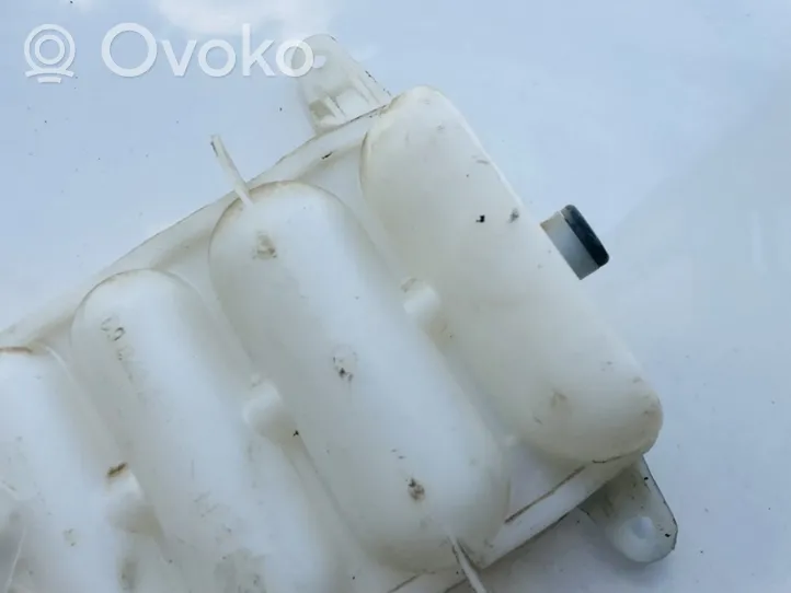 Audi A4 S4 B5 8D Vacuum air tank 8d0820601