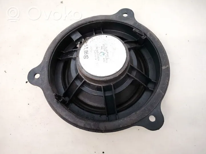 Nissan Primera Haut-parleur de porte avant 7606500079