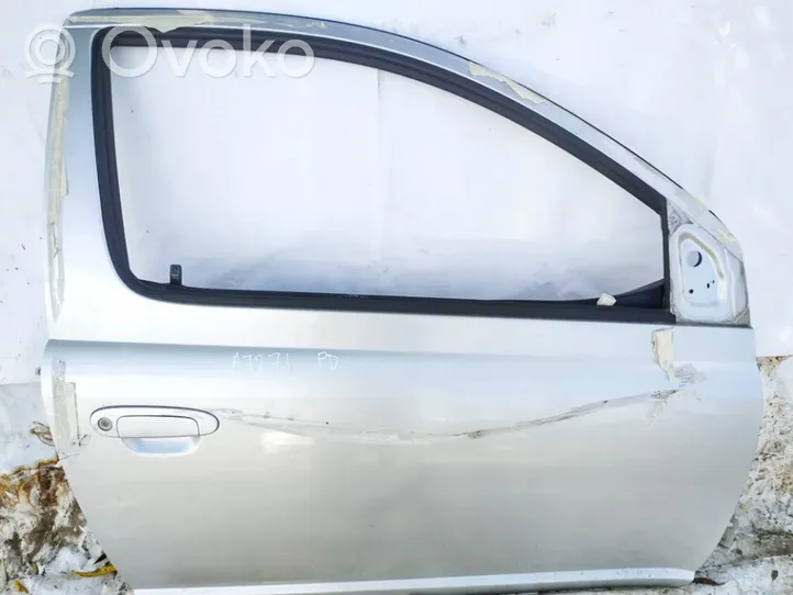 Toyota Yaris Portiera anteriore pilkos
