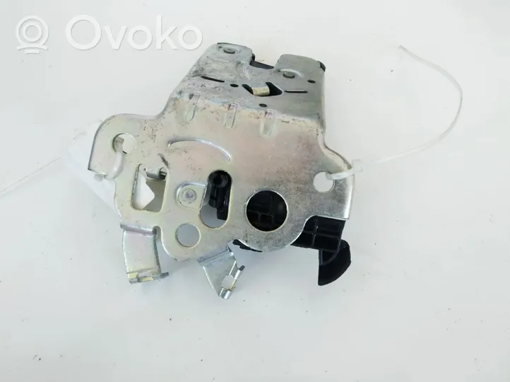 Audi A1 Blocco/chiusura/serratura del portellone posteriore/bagagliaio 8r0827505