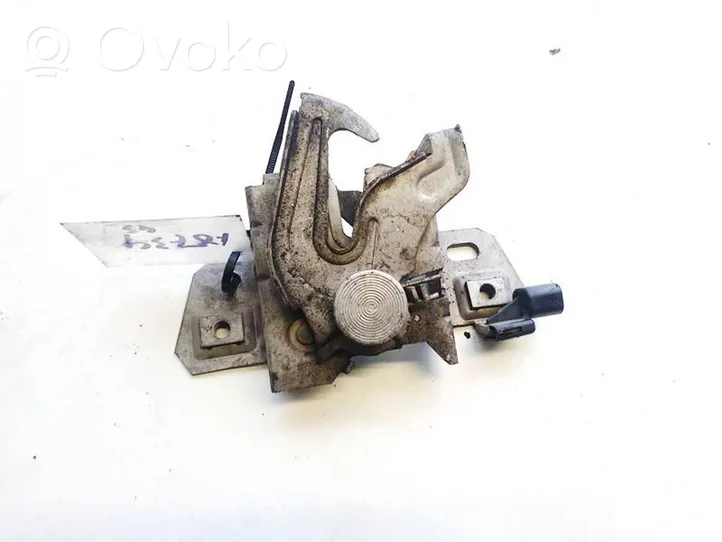 Volvo V50 Engine bonnet/hood lock/catch 30716530