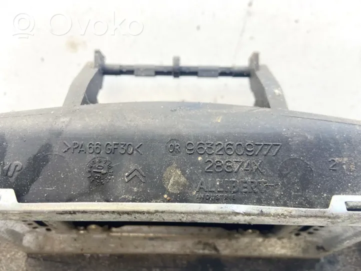 Citroen C5 Popielniczka deski rozdzielczej 9632609777