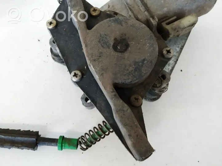 Ford Mondeo MK I Moteur de lève-vitre de porte avant 93bbf23200bg