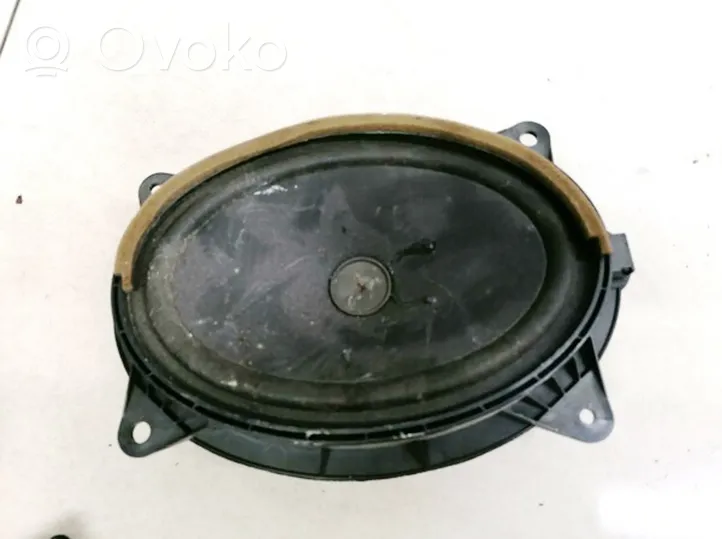 Toyota Avensis T270 Haut-parleur de porte avant 15300002800101