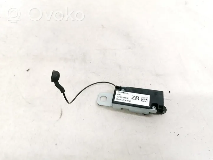 Opel Zafira C Antenas vadības bloks 13338041