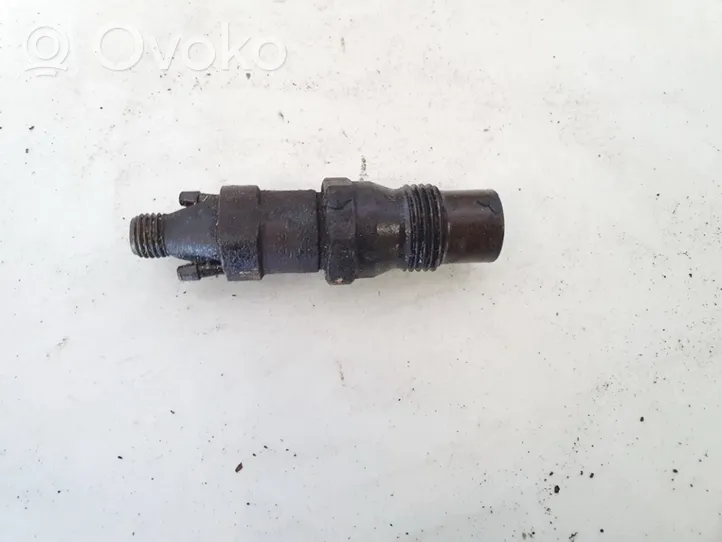 Volkswagen Golf III Injecteur de carburant 068130202a