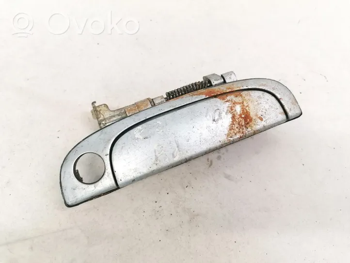 KIA Rio Klamka zewnętrzna drzwi 826601G050