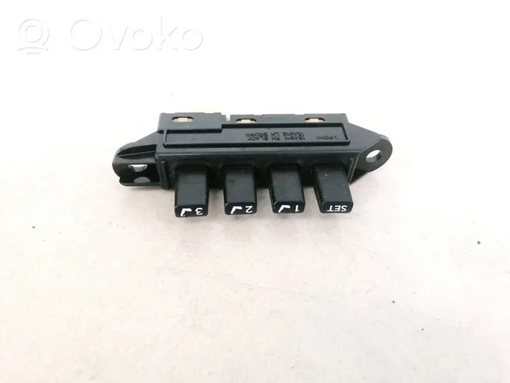 Lexus GS 300 350 430 450H Interruttore di controllo del sedile 15A695