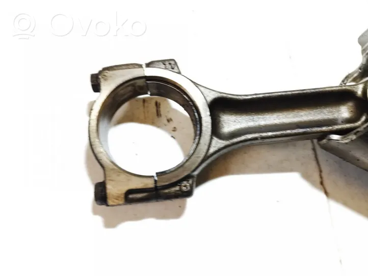 Renault Clio II Piston with connecting rod 