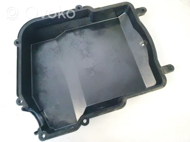 Volvo S40, V40 Fuse box cover mr912101