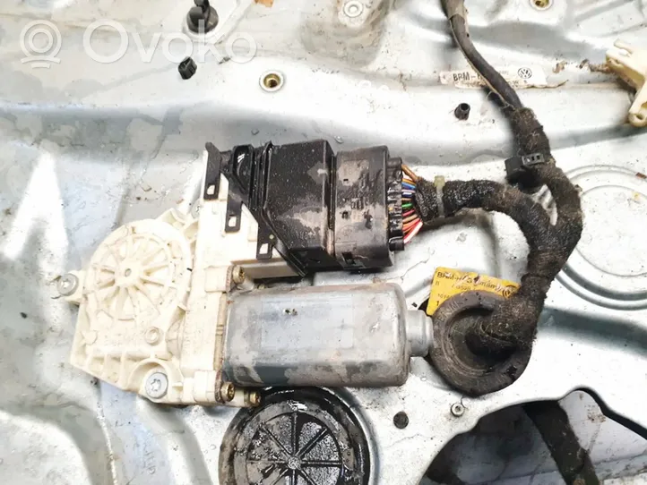 Volkswagen Bora Moteur de lève-vitre de porte arrière 