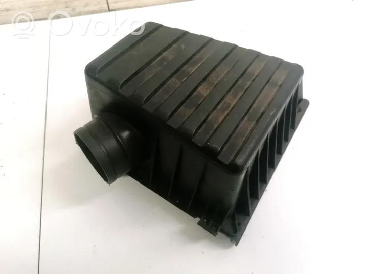 Volkswagen Fox Air filter box 5Z0129620