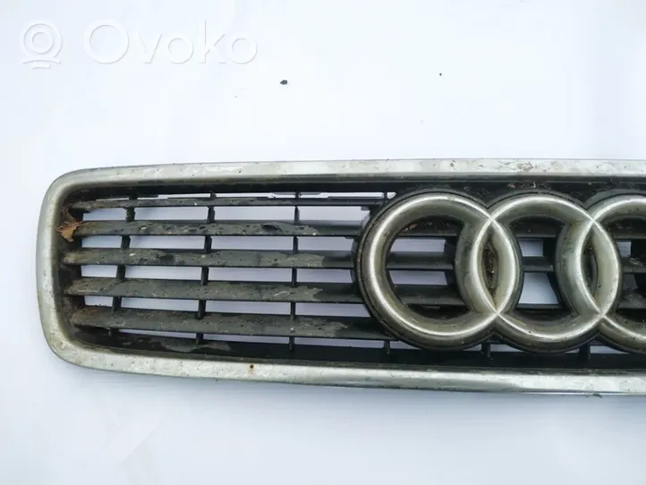 Audi A4 S4 B5 8D Etusäleikkö 8d0853651j