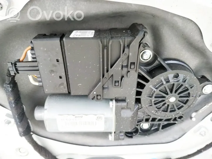 Volkswagen Golf V Aizmugurē loga pacēlāja motoriņš 1k4839402d