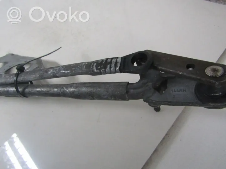 Toyota Carina T210 Front wiper linkage and motor 