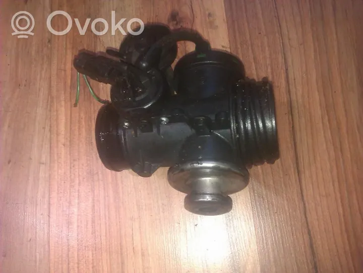 Citroen Berlingo EGR valve 0928400427